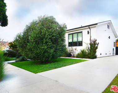 3744 Somerset Drive - Photo Thumbnail 25