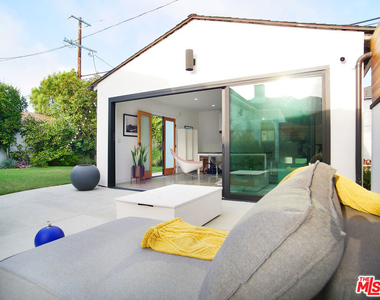 3744 Somerset Drive - Photo Thumbnail 22