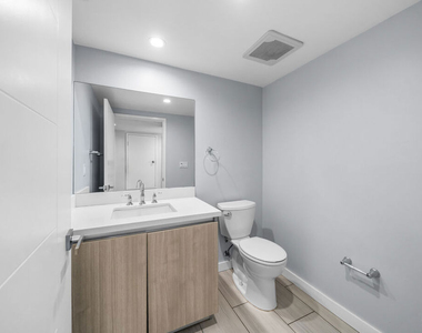 8532 Cashio Street - Photo Thumbnail 17
