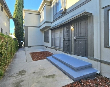 1020 S Norton Avenue - Photo Thumbnail 20