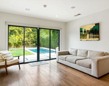 12939 Dickens Street - Photo Thumbnail 9