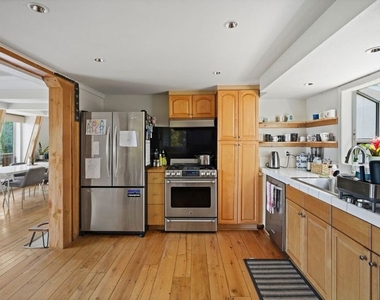 22013 Upper Alta Drive - Photo Thumbnail 16