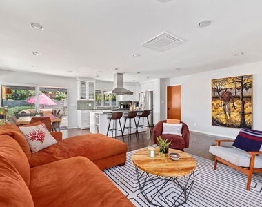 6052 W 76th Street - Photo Thumbnail 5