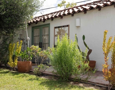 5662 Berkshire Drive - Photo Thumbnail 26