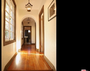 8012 Lark Lane - Photo Thumbnail 25