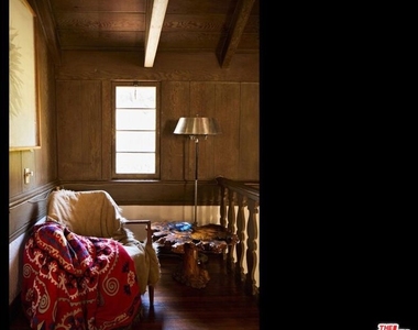 8012 Lark Lane - Photo Thumbnail 24