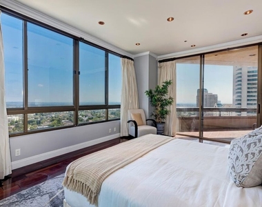 10430 Wilshire Boulevard - Photo Thumbnail 30