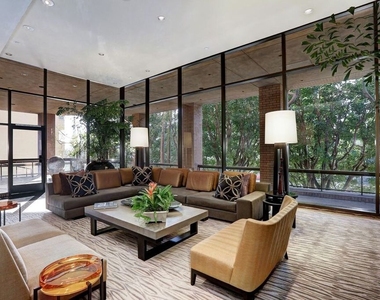 10430 Wilshire Boulevard - Photo Thumbnail 35