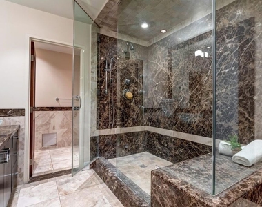 10430 Wilshire Boulevard - Photo Thumbnail 21