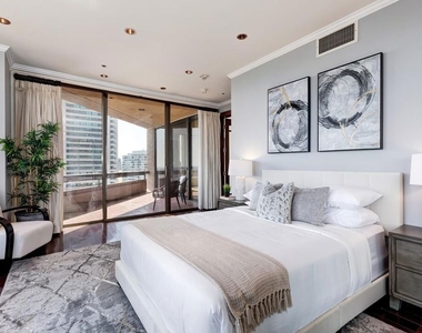10430 Wilshire Boulevard - Photo Thumbnail 28