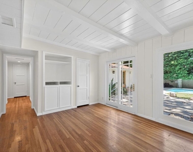 21309 Ibanez Avenue - Photo Thumbnail 14
