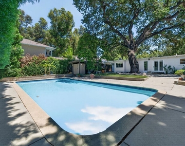 21309 Ibanez Avenue - Photo Thumbnail 2