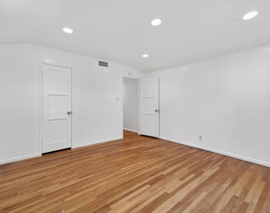 21309 Ibanez Avenue - Photo Thumbnail 30