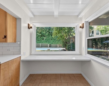 21309 Ibanez Avenue - Photo Thumbnail 18