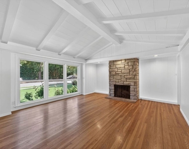 21309 Ibanez Avenue - Photo Thumbnail 7