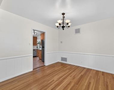 21309 Ibanez Avenue - Photo Thumbnail 11