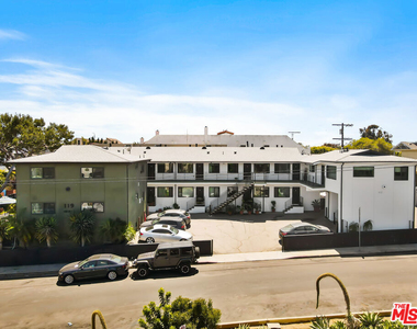 119 Paloma Avenue - Photo Thumbnail 17