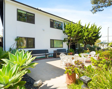 119 Paloma Avenue - Photo Thumbnail 1