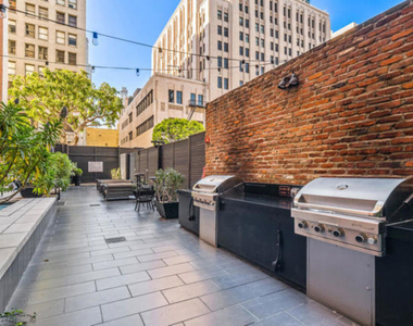 460 S Spring Street - Photo Thumbnail 14