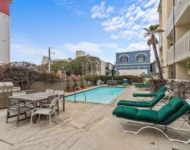 22 Navy Street - Photo Thumbnail 21