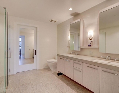 10777 Wilshire Boulevard - Photo Thumbnail 5