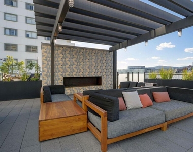 10777 Wilshire Boulevard - Photo Thumbnail 10