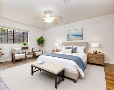 18100 Burbank Boulevard - Photo Thumbnail 16