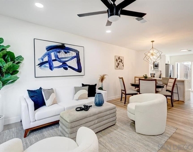 10135 Peaceful Ct - Photo Thumbnail 13