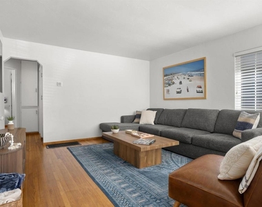 4614 Saratoga Ave - Photo Thumbnail 10