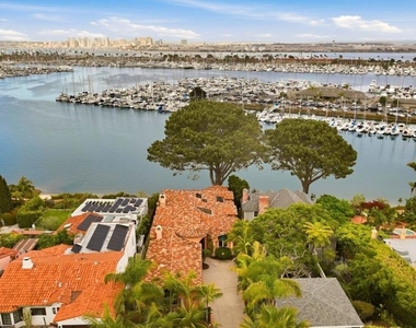 741 Rosecrans St - Photo Thumbnail 11