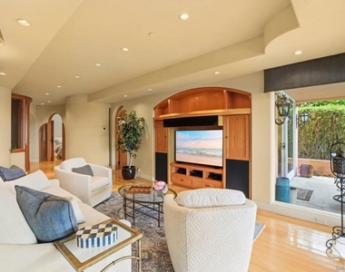 741 Rosecrans St - Photo Thumbnail 48