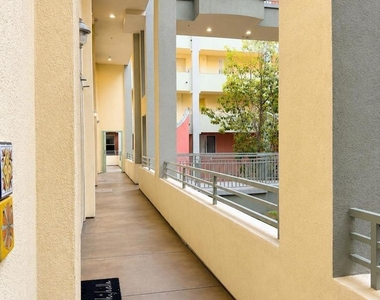1501 India St - Photo Thumbnail 19