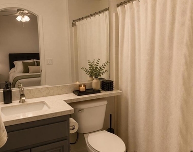 1501 India St - Photo Thumbnail 13