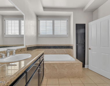 14234 Dickens Street - Photo Thumbnail 25