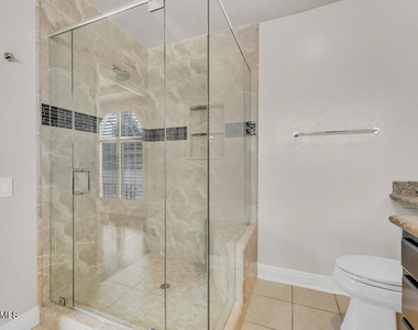 14234 Dickens Street - Photo Thumbnail 26