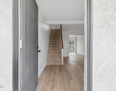 201 Ventura Road - Photo Thumbnail 4