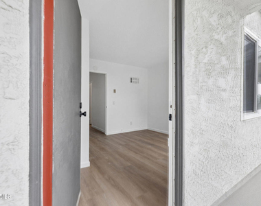 201 Ventura Road - Photo Thumbnail 29
