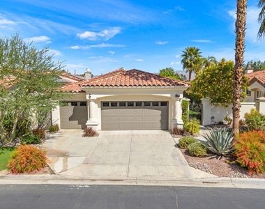 220 Tomahawk Drive - Photo Thumbnail 3