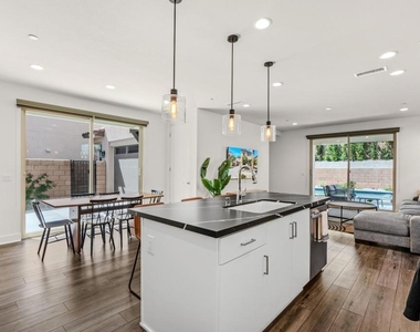 35821 Cannon Drive - Photo Thumbnail 7