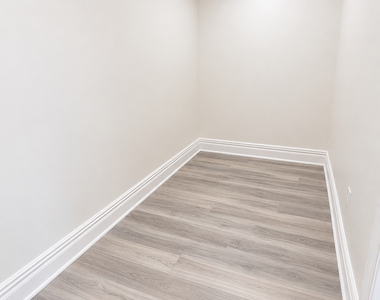 60-70 69th Avenue - Photo Thumbnail 3