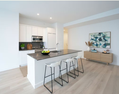 180 Water Street - Photo Thumbnail 11