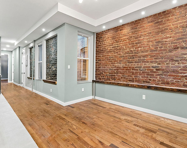 18-20 Woodbine Street - Photo Thumbnail 6