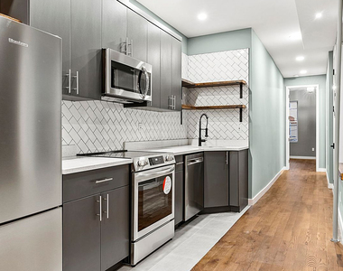 18-20 Woodbine Street - Photo Thumbnail 1