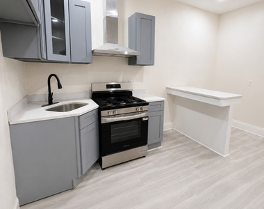 60-70 69th Avenue - Photo Thumbnail 3