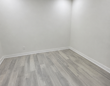 60-70 69th Avenue - Photo Thumbnail 2