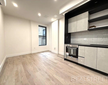 2324 Bedford Avenue - Photo Thumbnail 2