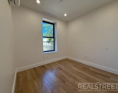 2324 Bedford Avenue - Photo Thumbnail 7