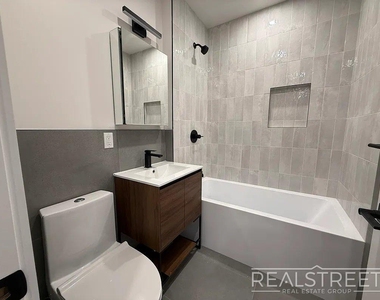 2324 Bedford Avenue - Photo Thumbnail 10