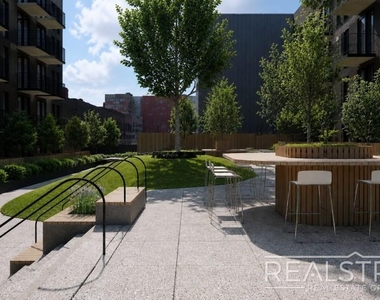 150 Noll St - Photo Thumbnail 10