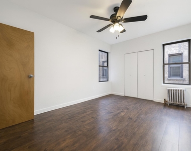 3415 Broadway - Photo Thumbnail 4